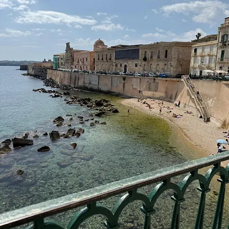 Almarela Appartement *